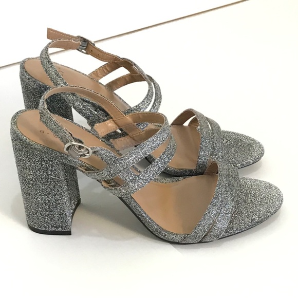 A NEW DAY Silver Heeled Sandals Estealla Chunky Block Heel New Women’s Size 9.5 - Picture 15 of 15